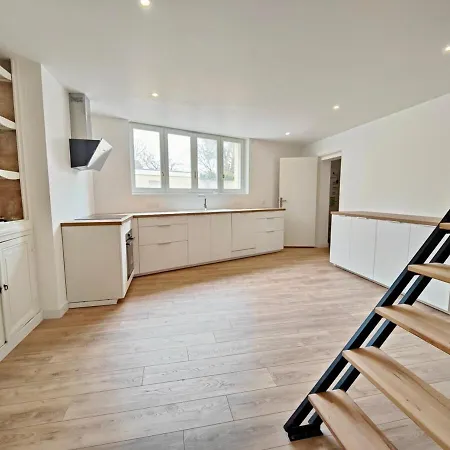 Elegante Maison Aux Portes De Bordeaux Holiday home Begles